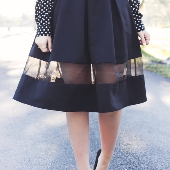 Express Mesh Circle Skirt Black size 10 - Picture 5 of 9